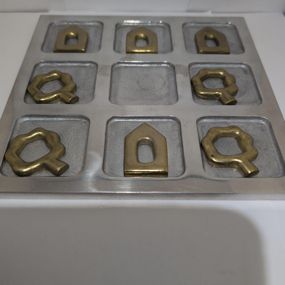 アフリカ起源の象形文字金属製インテリア小物