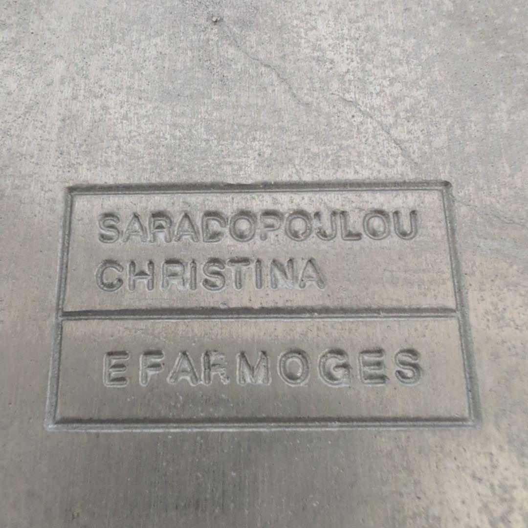 アフリカ起源の象形文字金属製インテリア小物