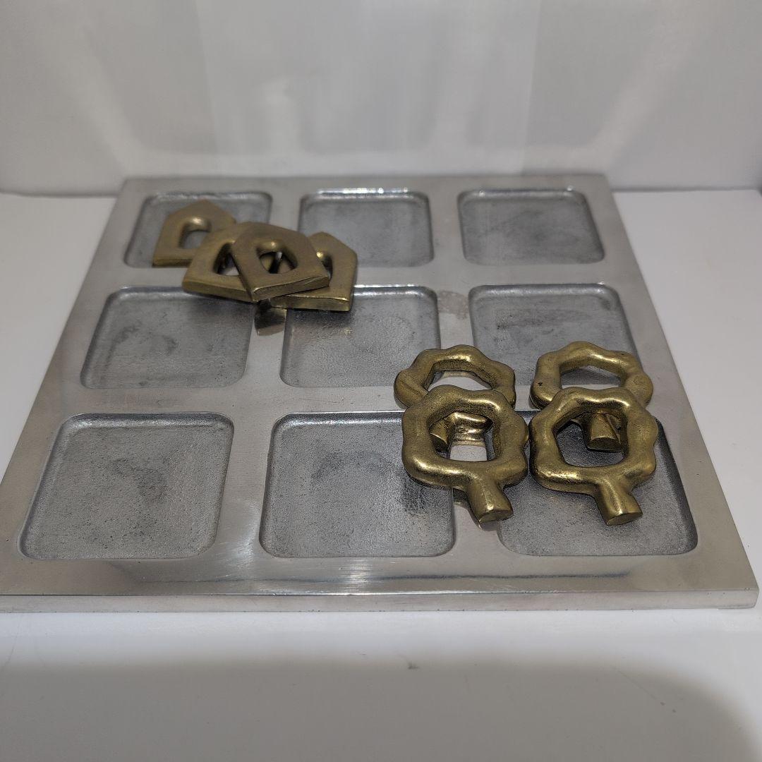 アフリカ起源の象形文字金属製インテリア小物