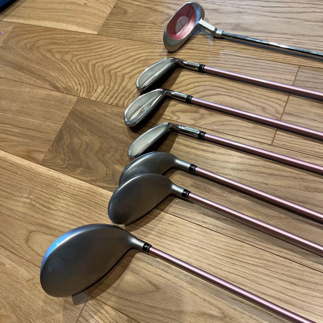 paradisoレディースゴルフクラブセット 7本 ピンク右利き用