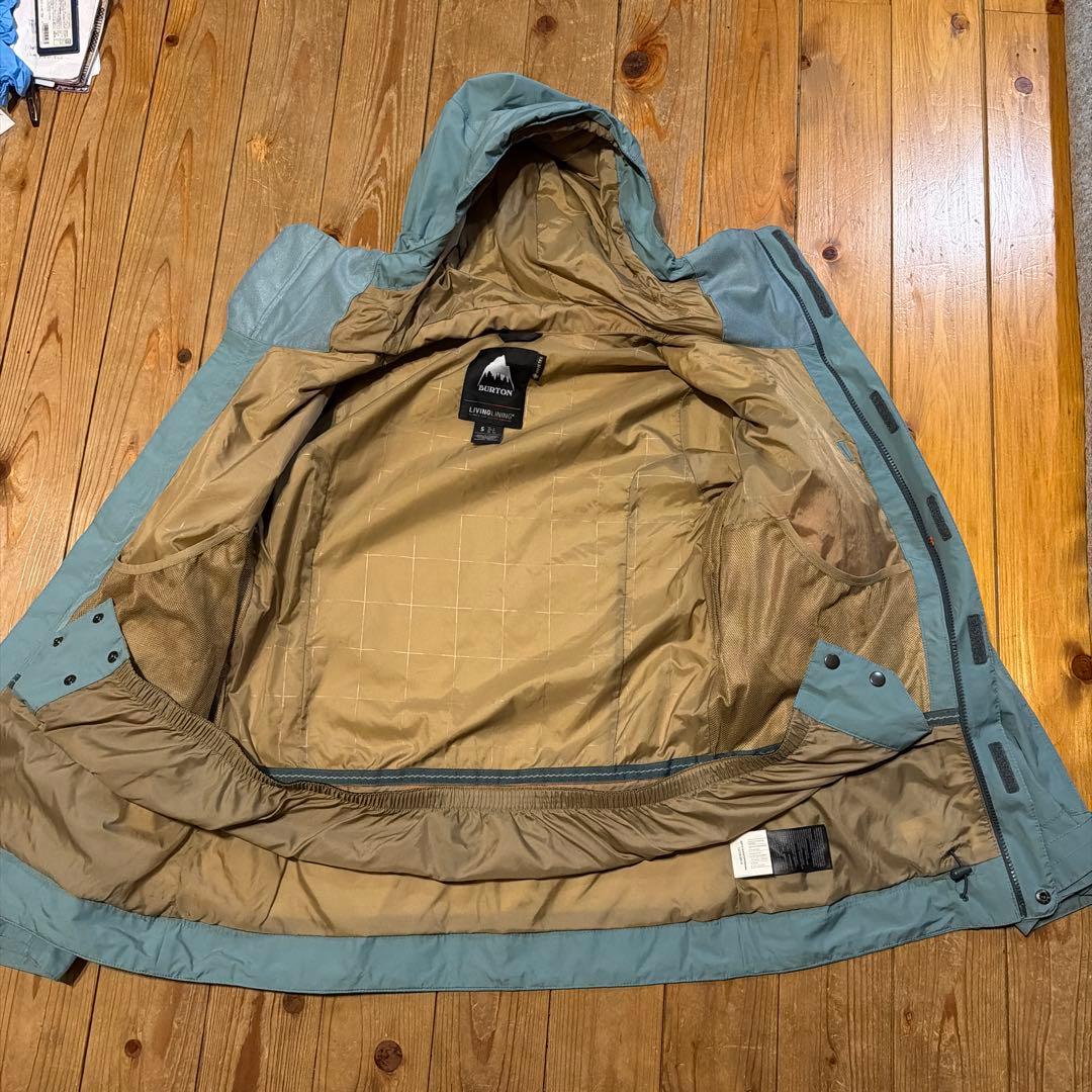BURTON LIVINGLINING GORE-TEX ジャケット S