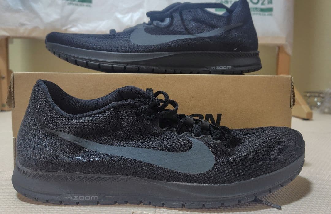 [新品未使用] NIKE ZOOM STREAK６　28.0cm