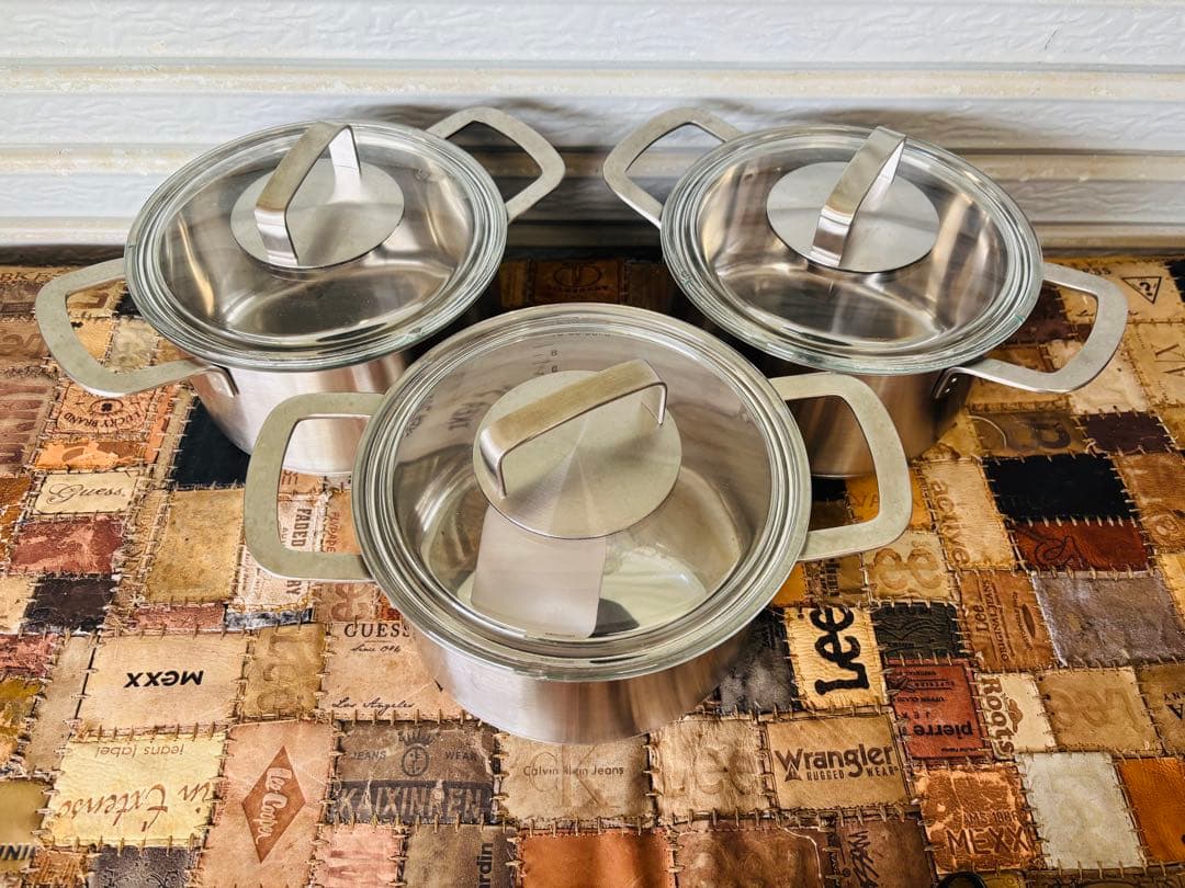 L12★IKEA★両手鍋 新品 未使用品 2.5L 調理器具 両手鍋 展示品