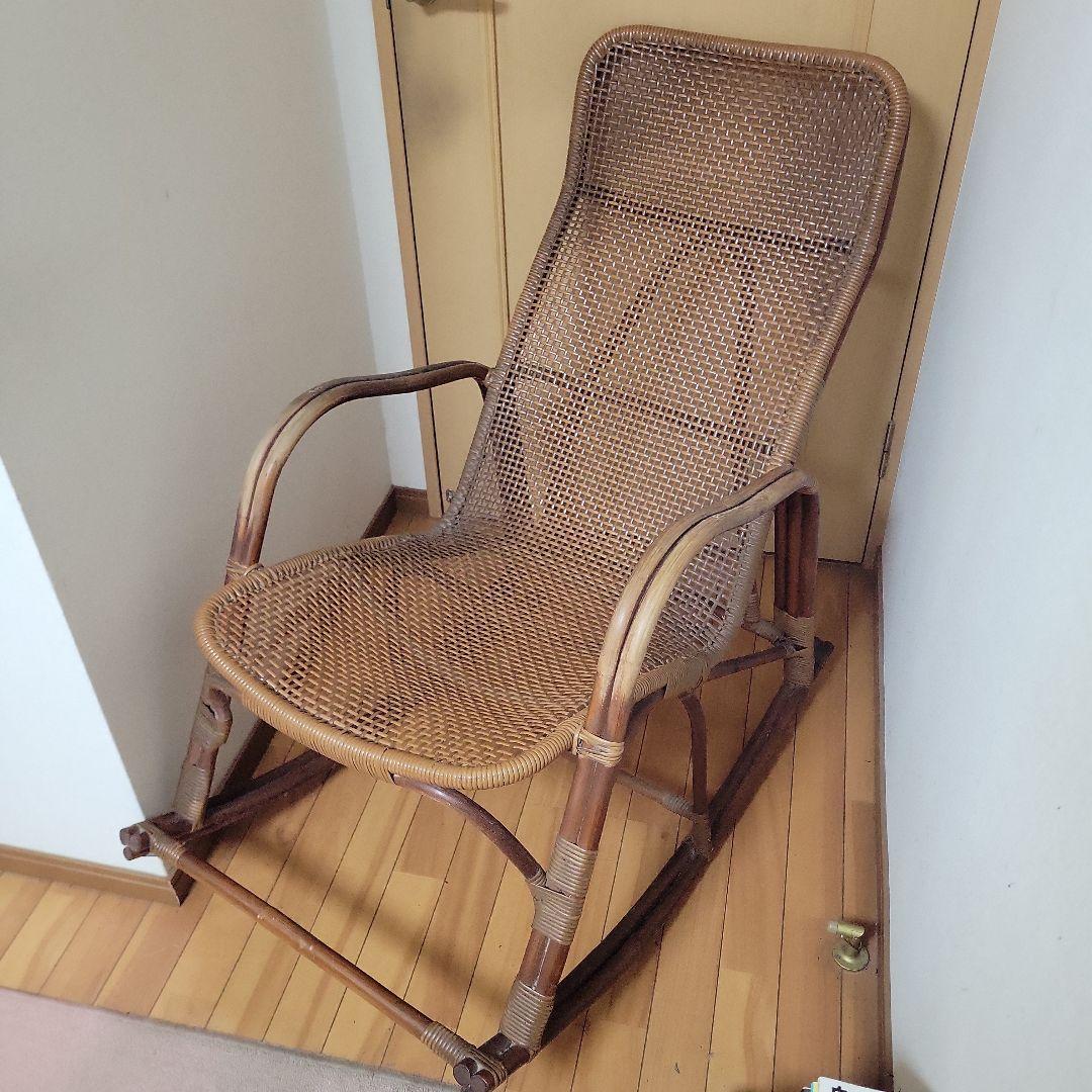 アンティーク　ヴィンテージ　自然素材　ナチュラル　ラタン　籐　ロッキングチェア