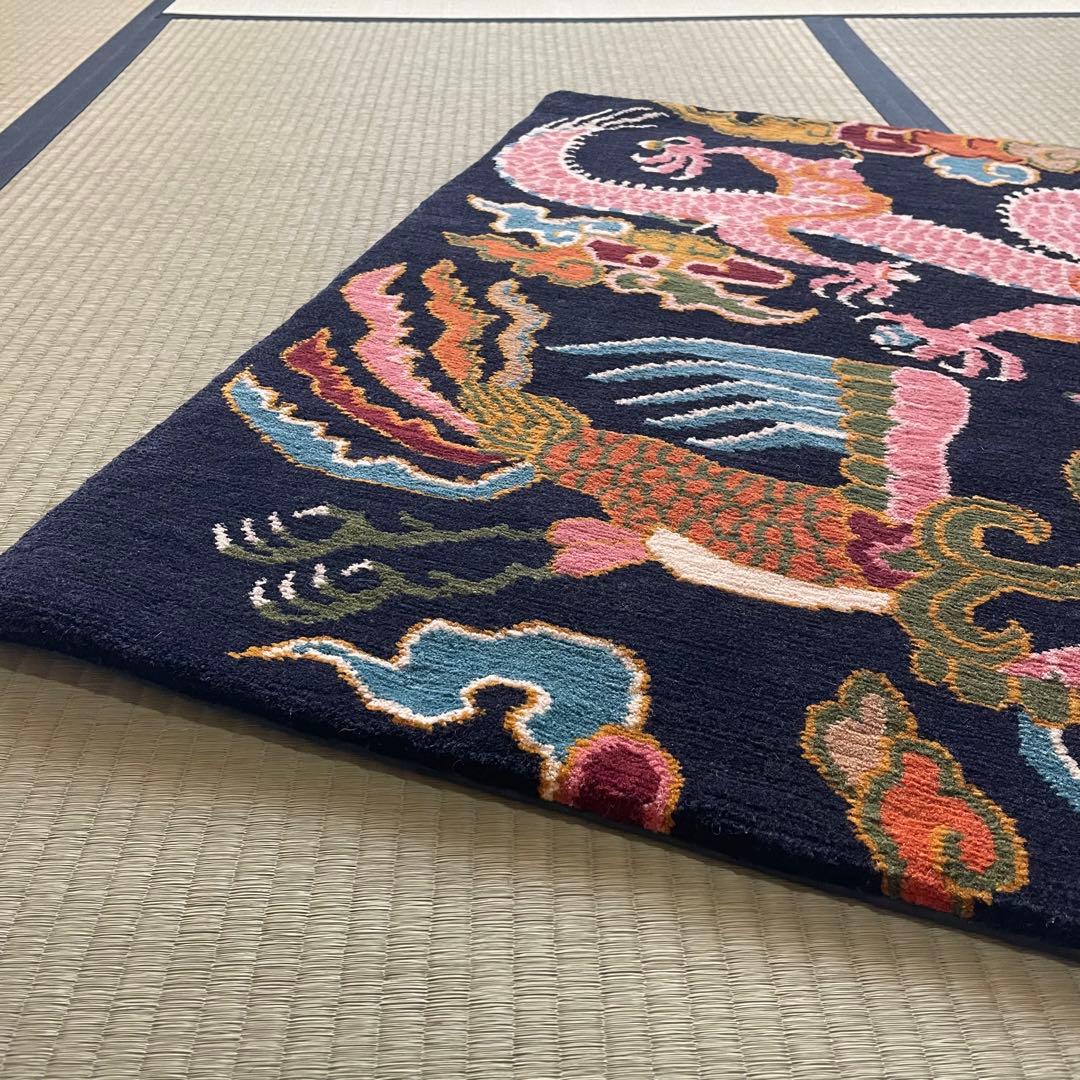 チベタンラグ　ドラゴン