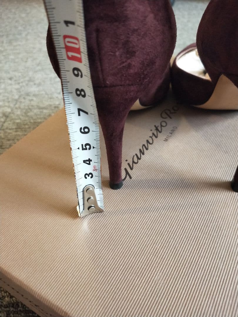 極美品　ジャンヴィトロッシ　パンプス　スエード　ブラウン　アンクルストラップ36