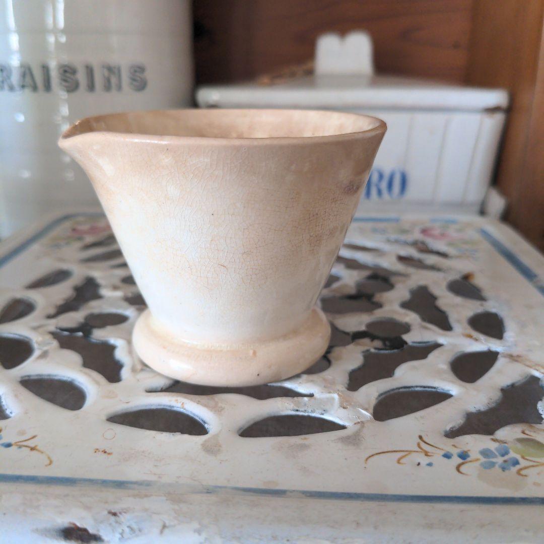 クレイユモントロー可愛いコンフィチュールポット TABLESPOONSミルク色