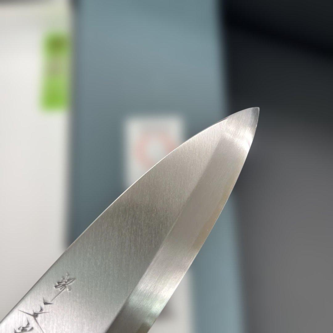 ★新品送料込★白二鋼はがね鍛造出刃包丁210mm七寸水牛柄マチ磨き裏押し加工