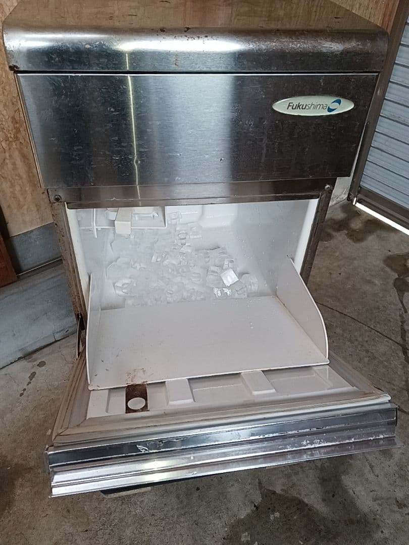 フクシマ　業務用製氷機　FIC-A25KT 　ホシザキ