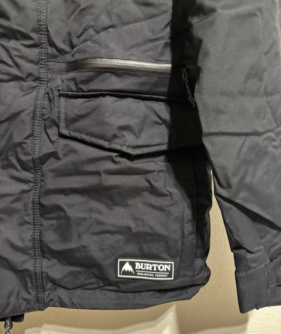 BURTON ブラック ジャケット フード付き