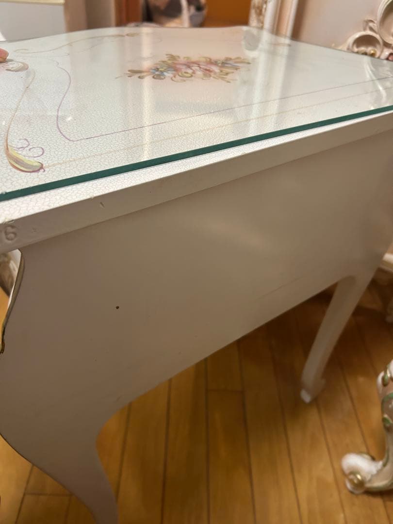 ロココ調　キャビネット