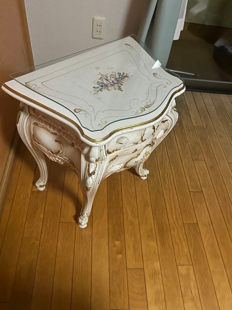 ロココ調　キャビネット