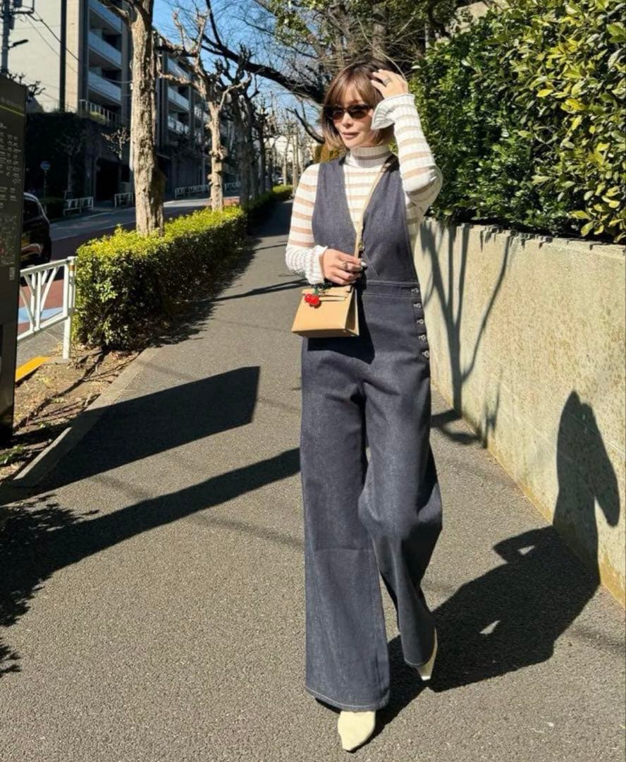 新品未使用　cygne シーニュ　デニムサロペット　0