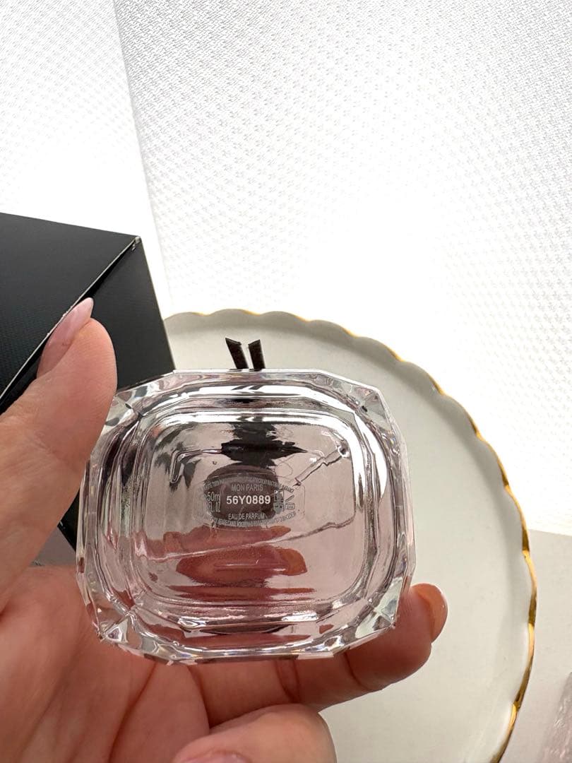 正規品！新品未使用品！イヴ・サンローランモンパリ オーデパルファム50ml