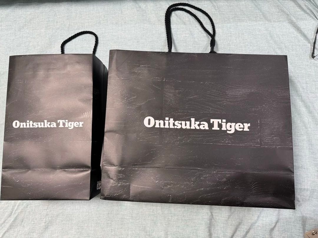 新品　OnitsukaTiger スニーカー ホワイト/オレンジ　25.5 厚底