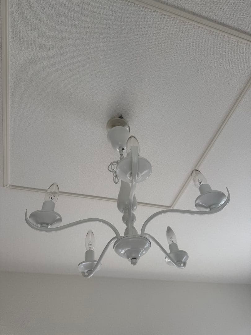 Francfranc ホワイトシャンデリア5灯 電球付き 北欧クリスタル 白