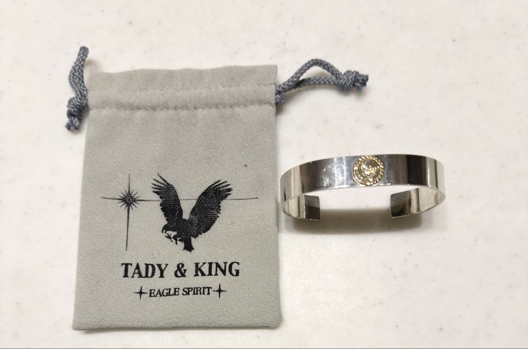 みっつー　TADY & KING バングル