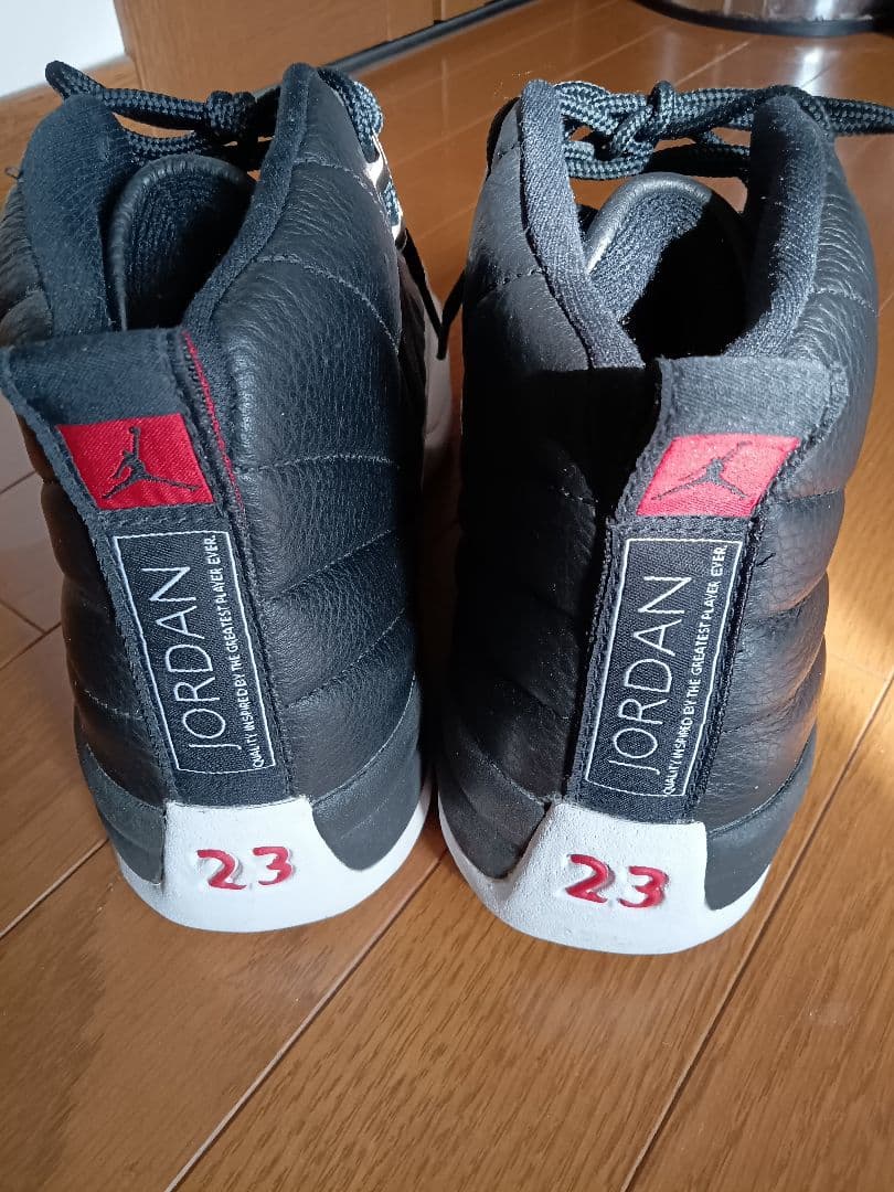 週末価格 新品　AIR JORDAN　スニーカー バッシュ
