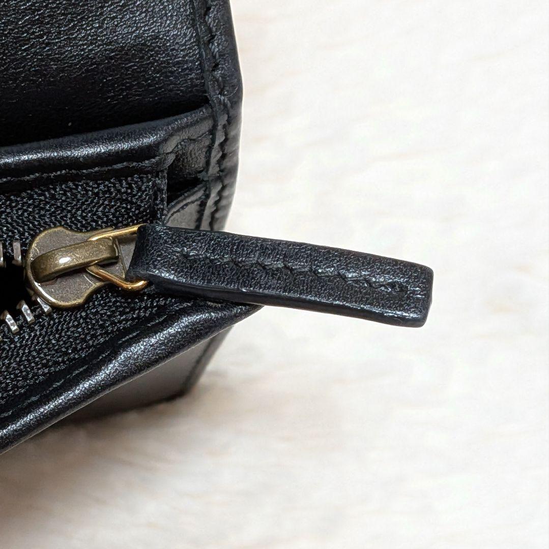 美品✨️グッチ 二つ折り財布 GGマーモント キルティング レザー 黒 人気定番