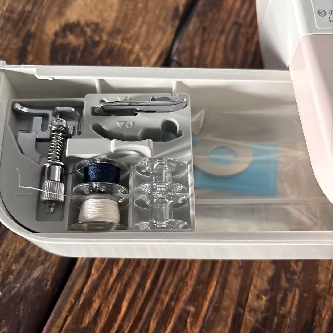 美品ブラザー 電子ミシン ミシン A39-MM ディズニー ミッキーマウスモデル