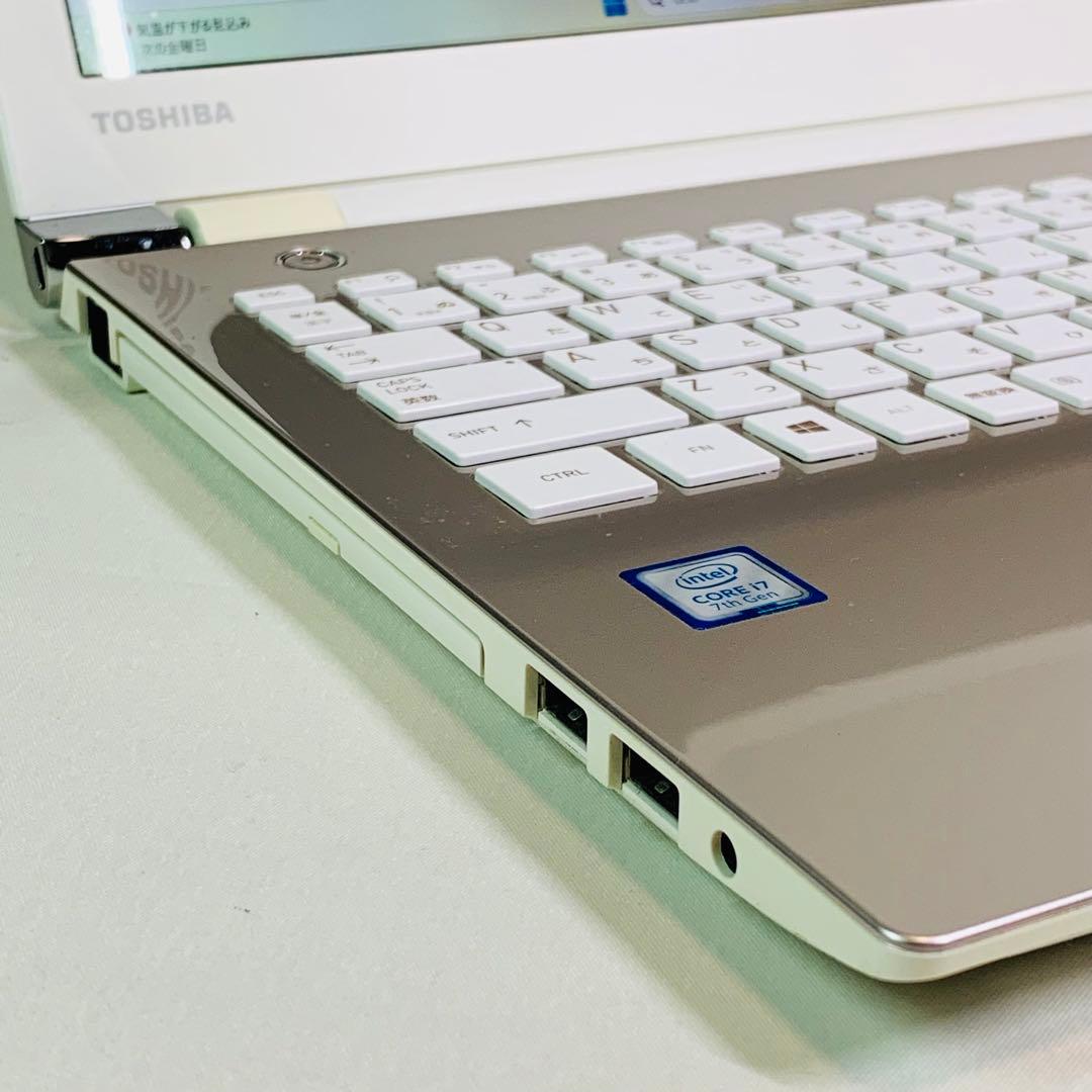 Core i7✨SSD960GB✨32GB✨Windows 11✨ノートパソコン