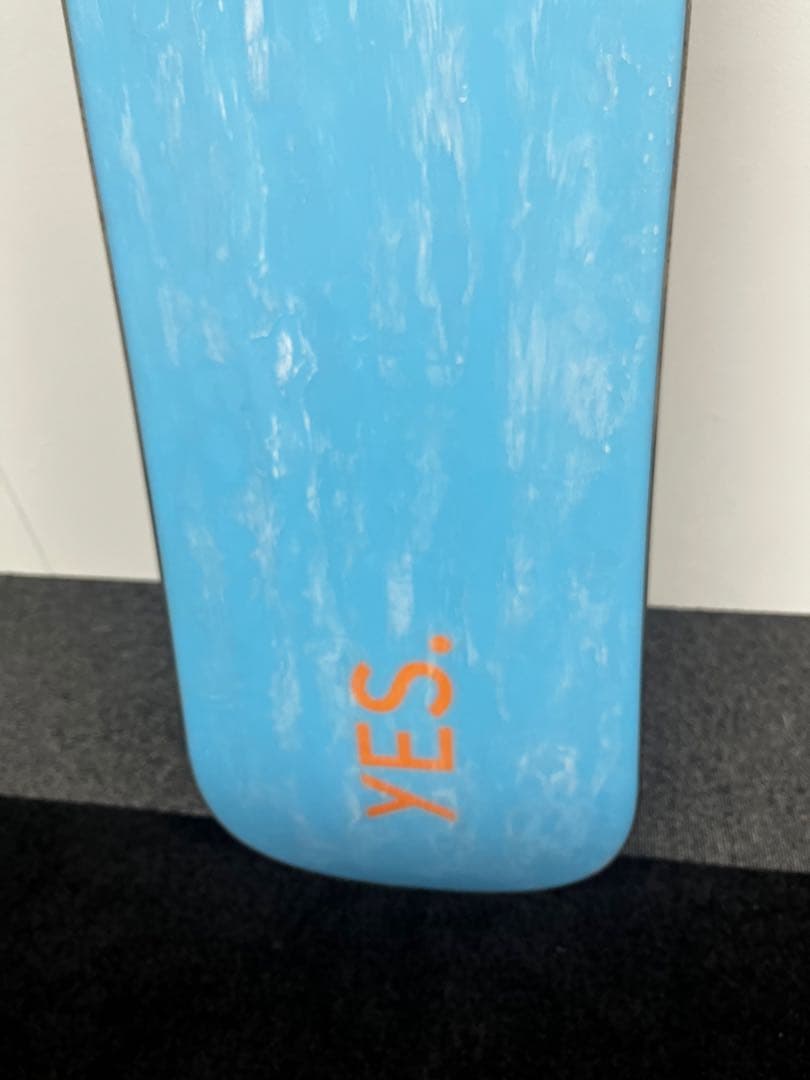 YES POW INC. 135cm　パウダーボード　スノーボード　板