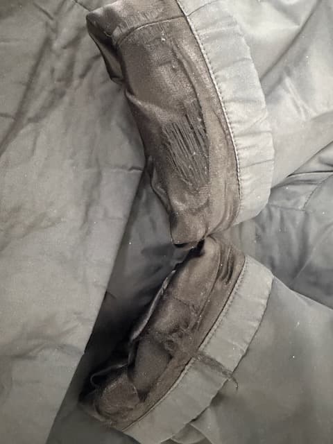 さ*い様 ヘルムートラング　コート　本人期　バスストップ