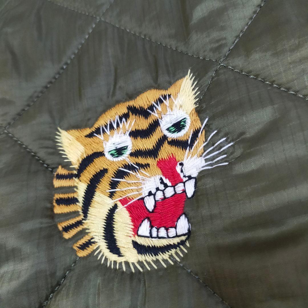 ビヤードジジ　美品　JEANS FACTORY　虎刺繍　ベトジャン