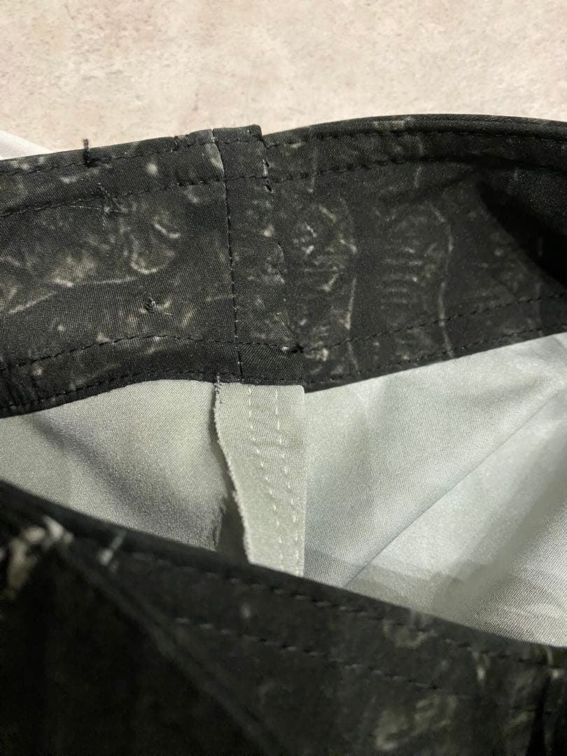 FIED fiedファイドホワイトマグマ　サーフパンツ　30インチ新品未使用新作