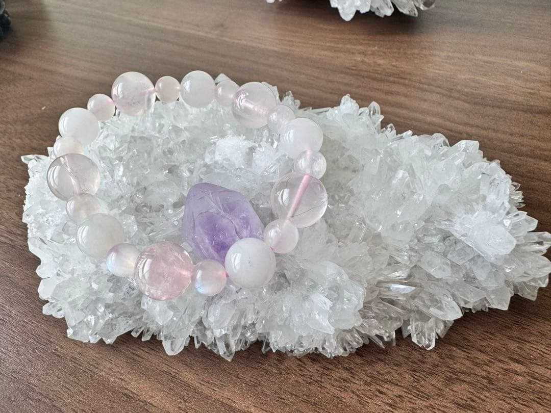 水晶クラスター アメジスト 共生