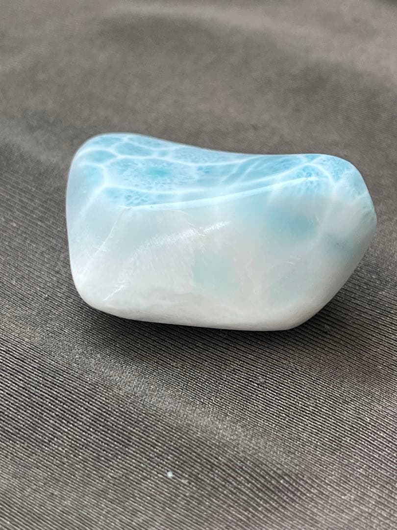 天然石☆ラリマー原石③４２mm×２６ｍｍ☆海のように美しい模様！！