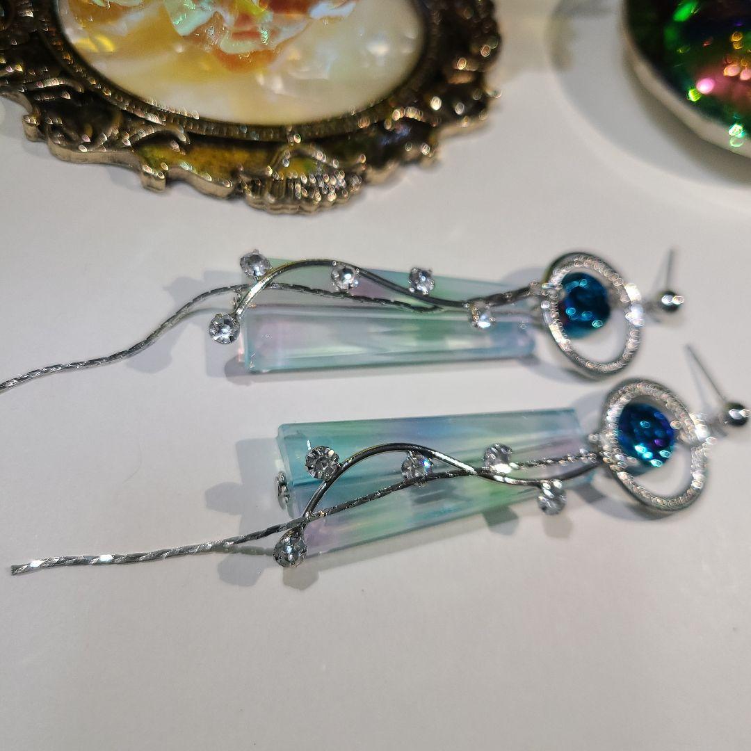 ハンドメイドピアス1703