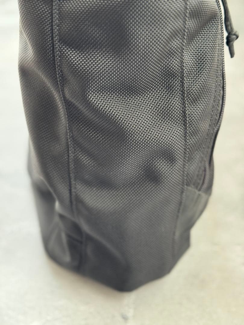 美品ブリーフィング　DELTA MASTER TOTE M SQD ブラック