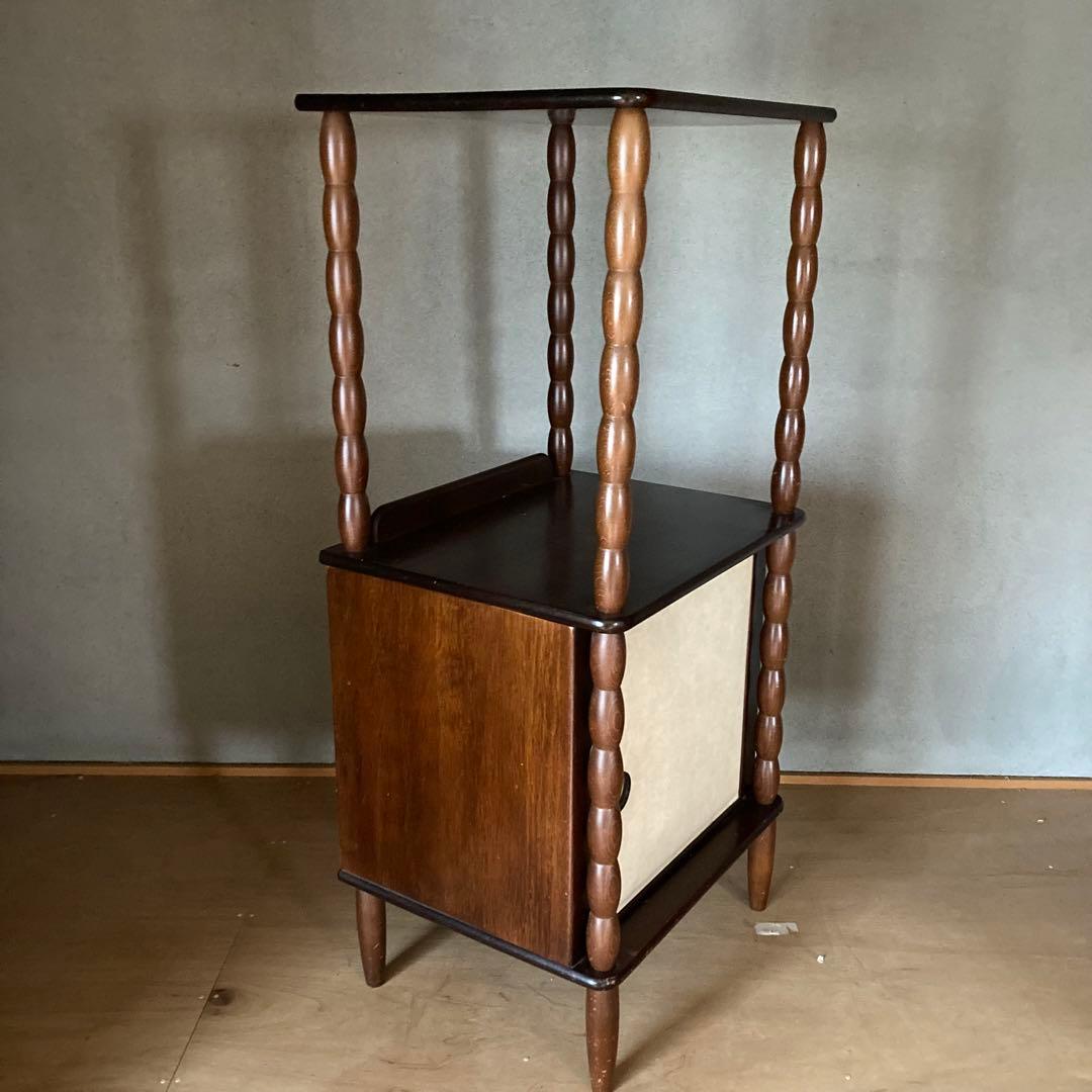 希少！ 収納 付き ナジコ 飾り棚