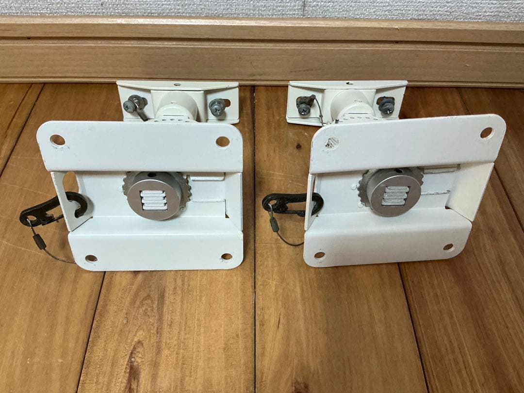 超美品即決★BOSE 純正ブラケット★ CW-30W/ホワイト ペア★説明書付