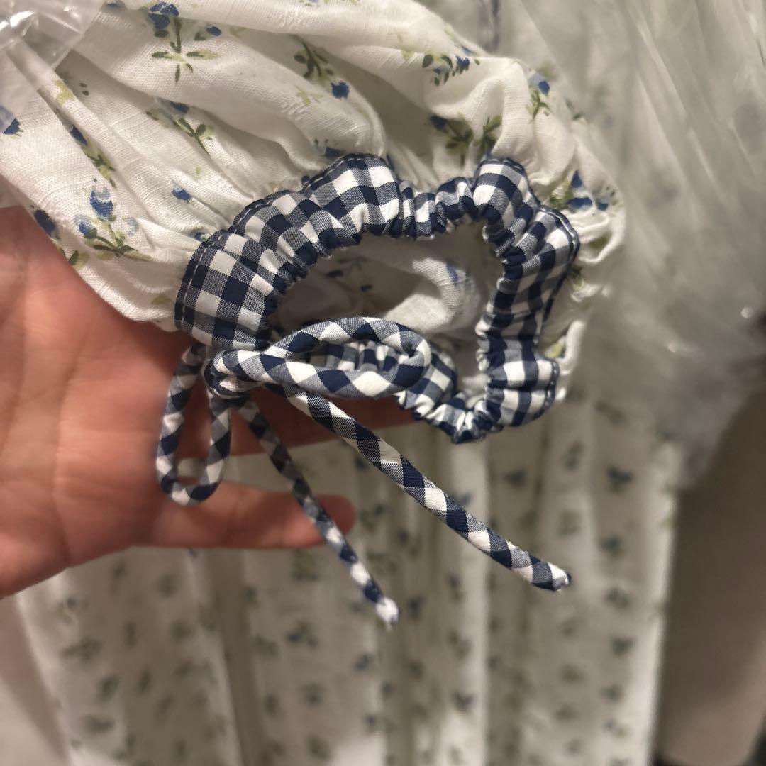 セブンテン　小花ローンギンガムパイピングドレス