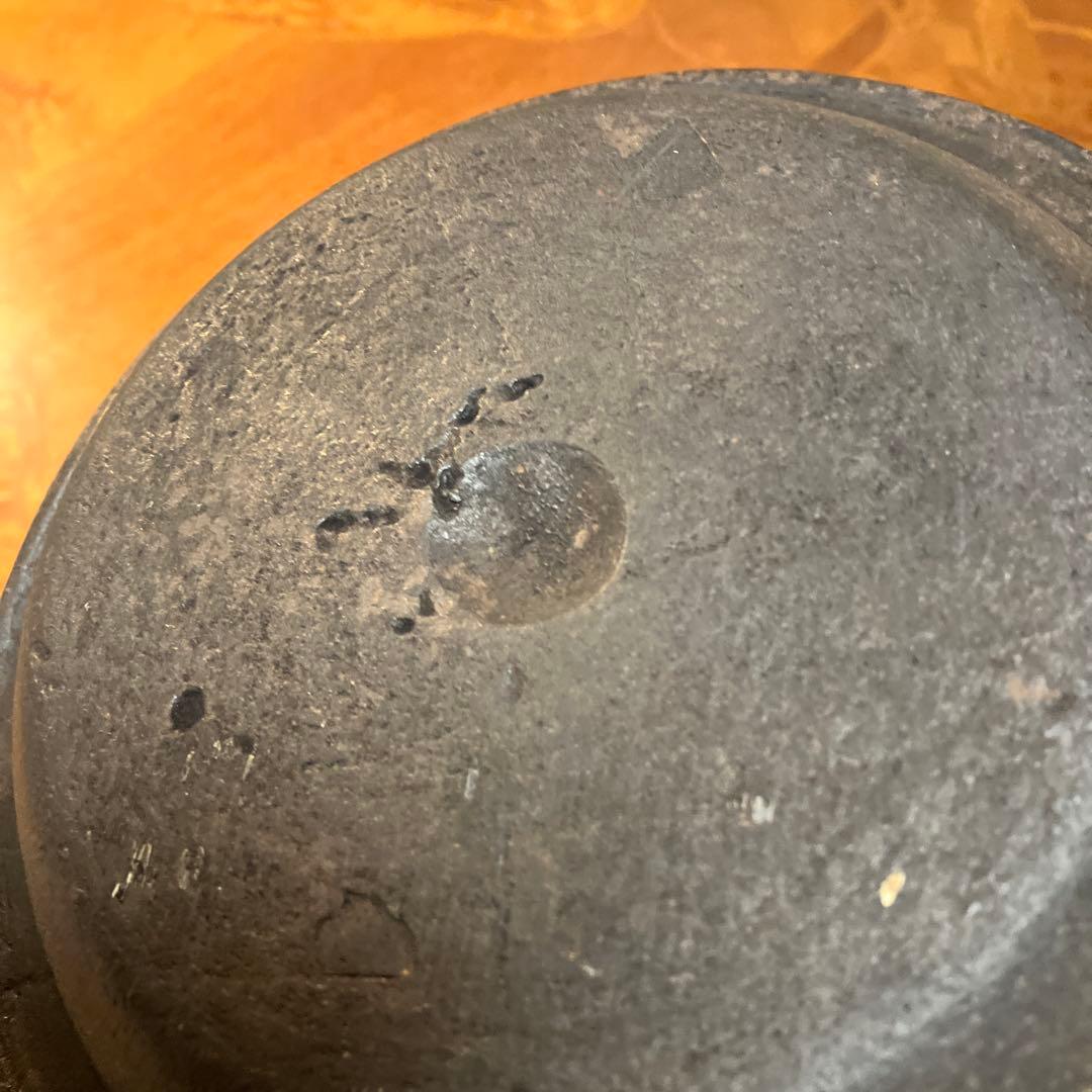 【中型】鉄瓶　南部鉄器　鶴亀　美術品　アンティーク　2ℓ