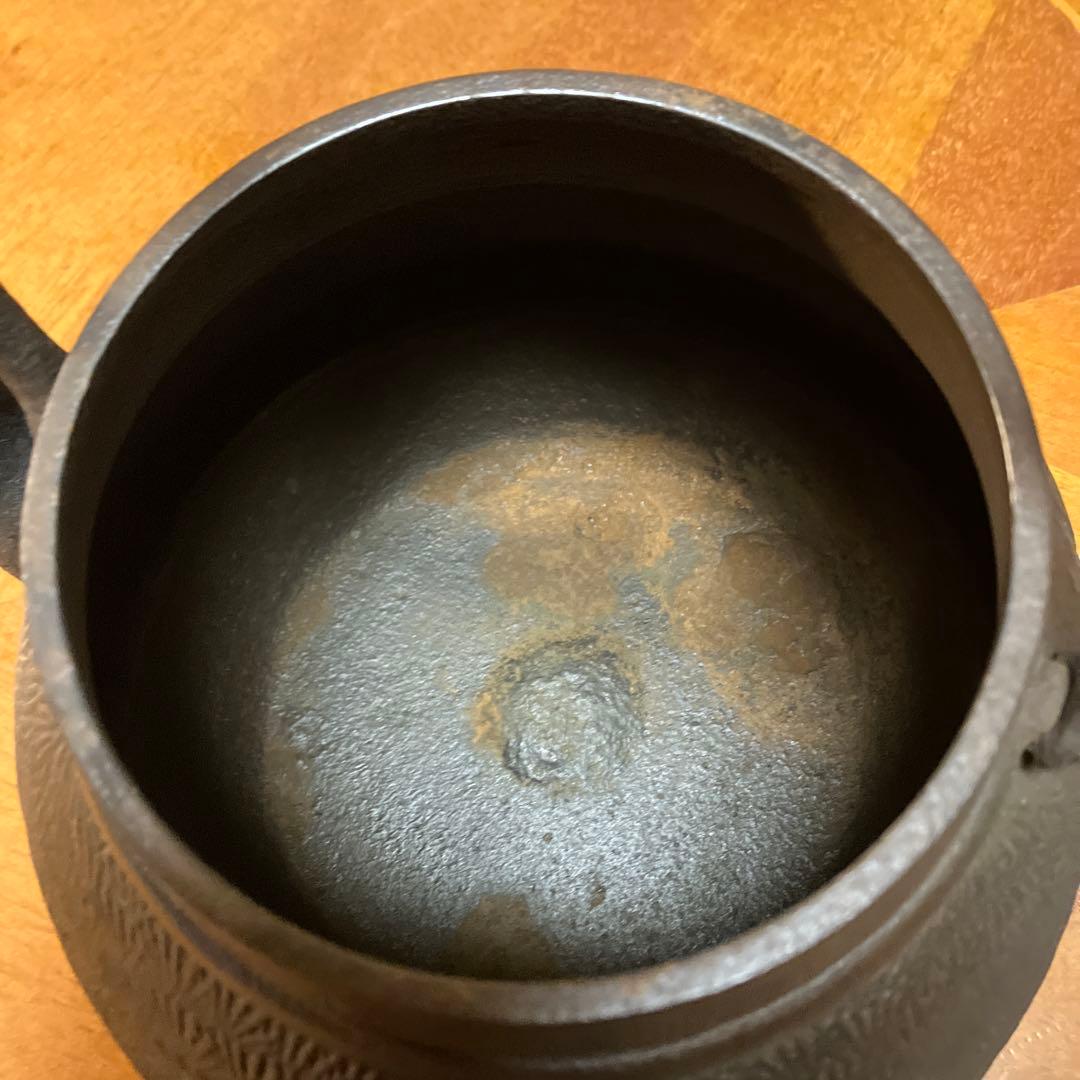 【中型】鉄瓶　南部鉄器　鶴亀　美術品　アンティーク　2ℓ