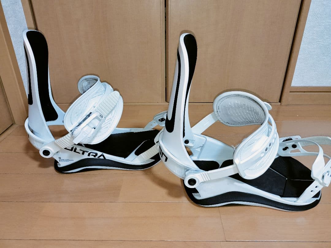 Union ULTRA ホワイト ビンディング MENS Mサイズ 22-23