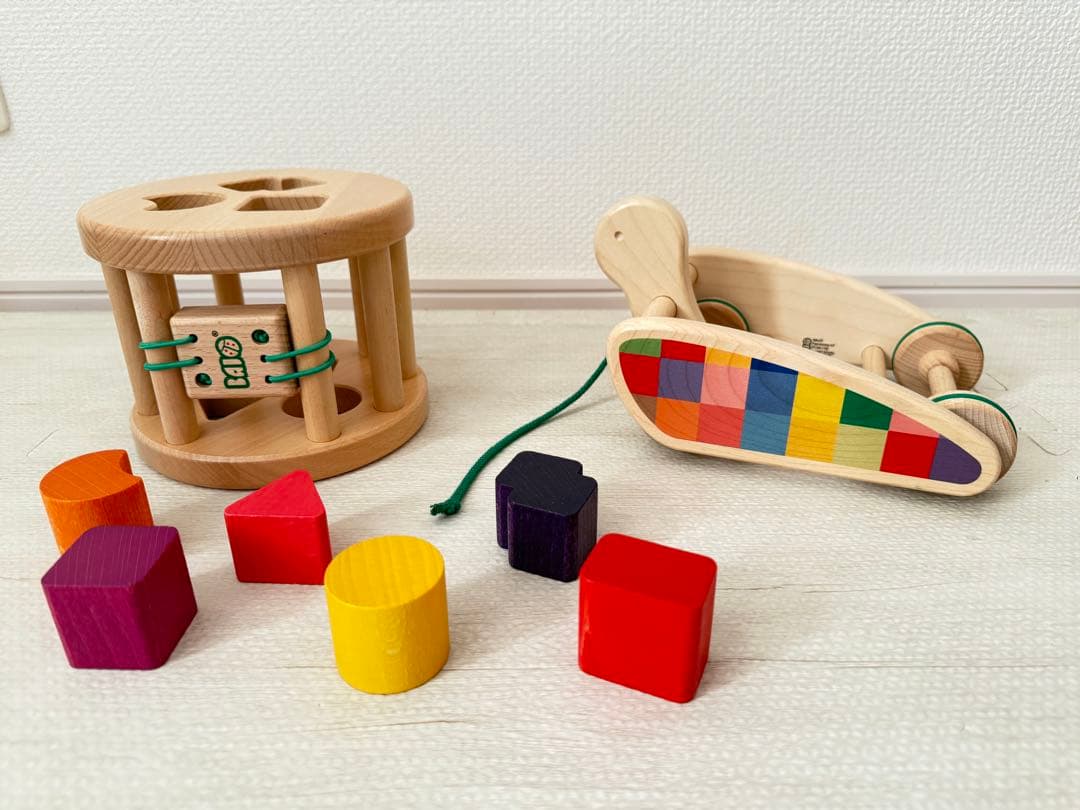 ボーネルンド　知育玩具　ベビーウォーカー　ルーピング　プッシュトイ　パズル　バヨ