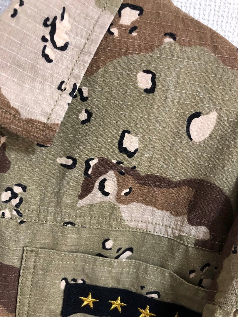 ニコアンド　ワッペンシャツジャケット　ミリタリー　ジャケット　てぃら　迷彩