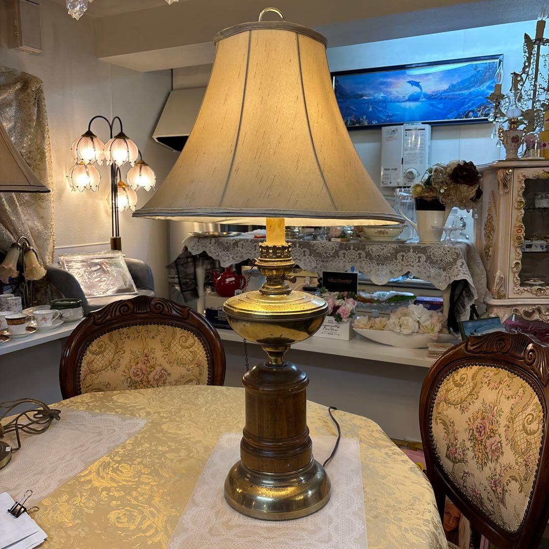 アメリカンビンテージ　テーブルランプ