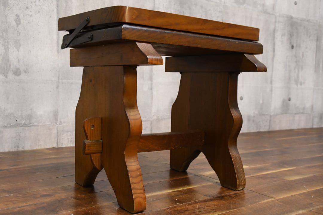 DHK60 ヴィンテージ スペイン製 サイドテーブル チェア 無垢材彫刻