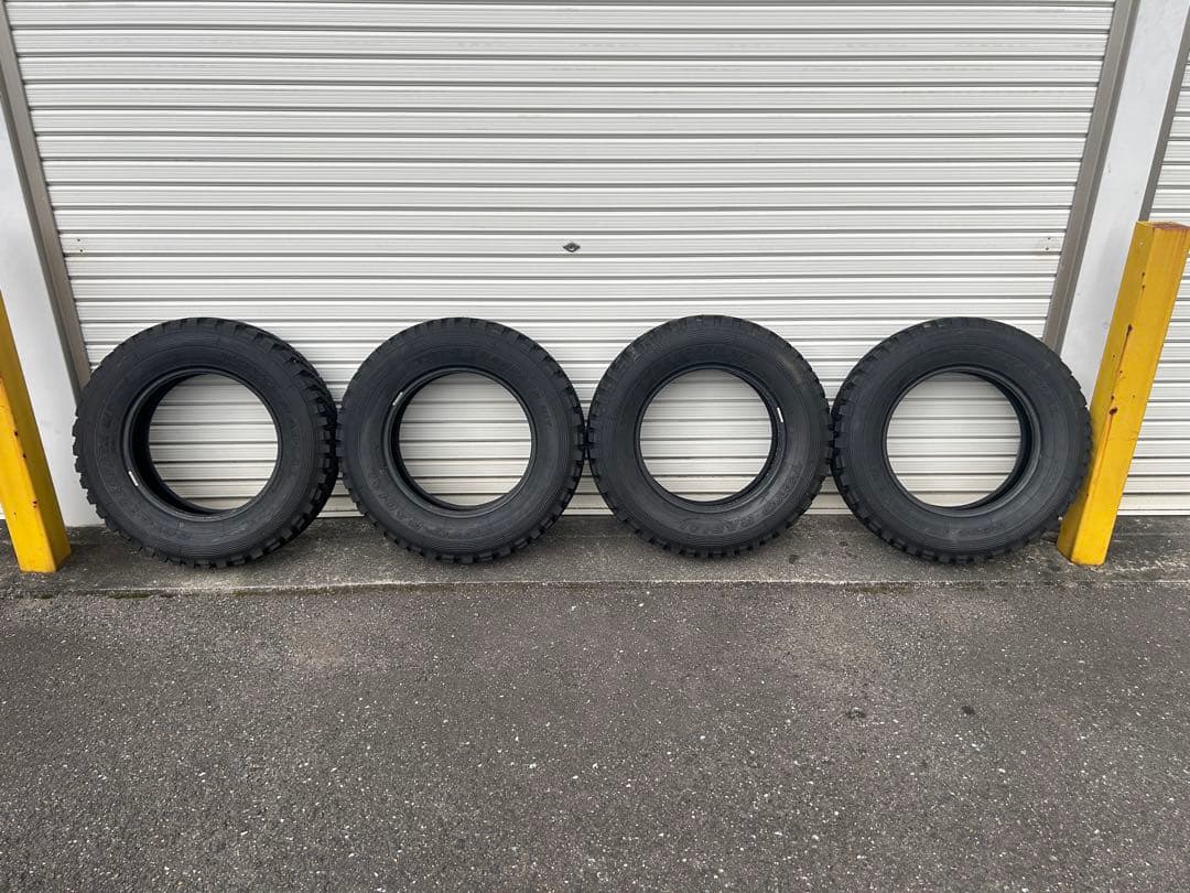 ジムニー タイヤ 4本 走行約50キロ使用 手渡し可能 愛知県一宮市