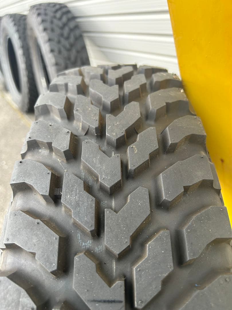 ジムニー タイヤ 4本 走行約50キロ使用 手渡し可能 愛知県一宮市