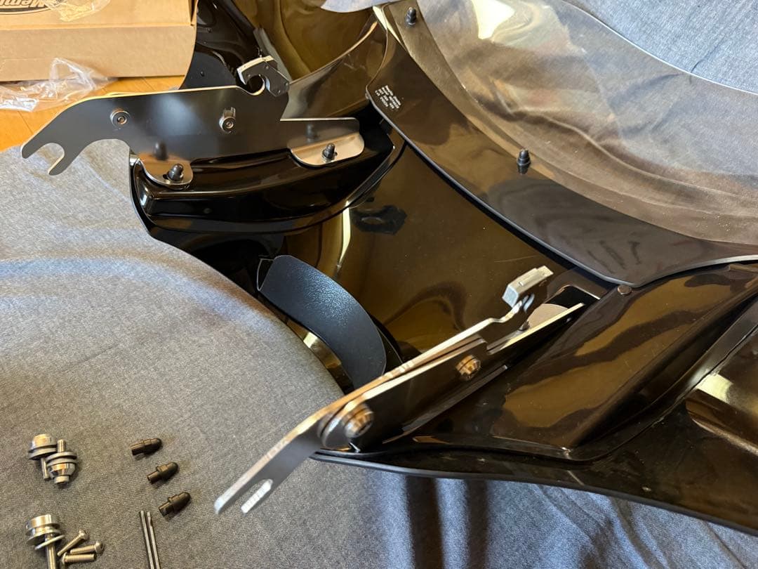 ハーレーFLSTCメンフィスシェードバットウイングフェアリング他