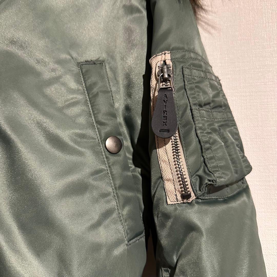 AVIREX ファー付きミリタリージャケット オリーブグリーン