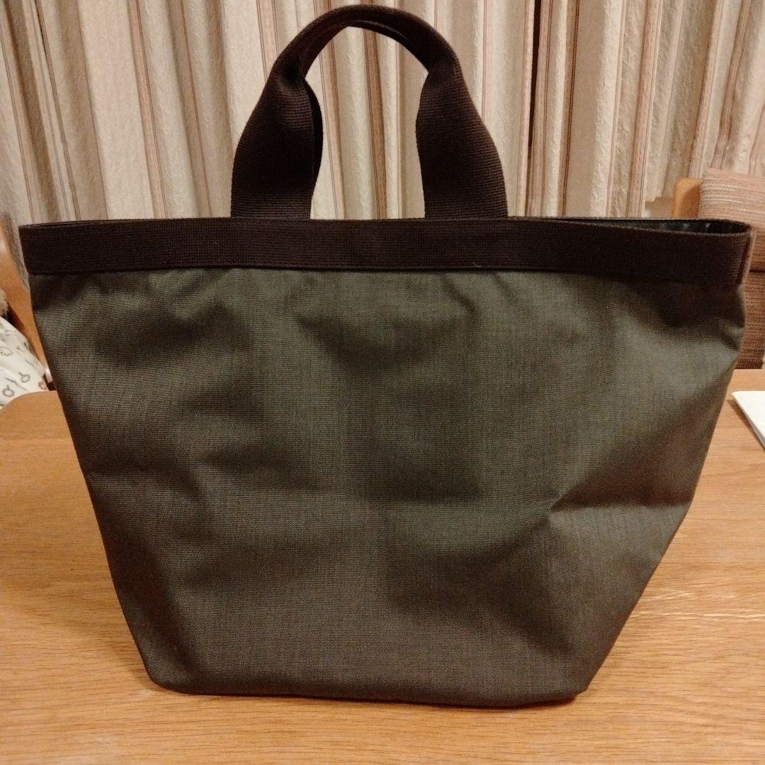 エルベシャプリエ　725c　モカ✕モカ　ブラウン ナイロン トートバッグ