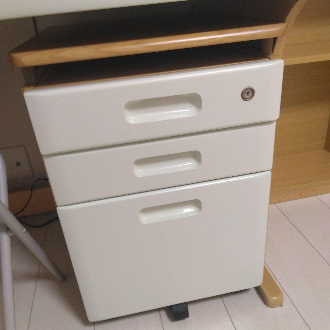 学習机　机　小学生　勉強机　椅子つき　棚つき