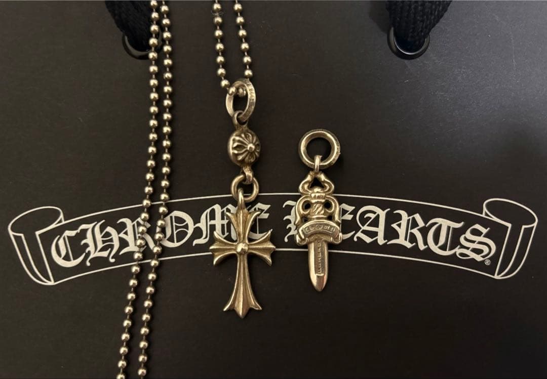 クロムハーツ 1ボールタイニーchクロスチャーム&ダガーチャーム#5 お得セット